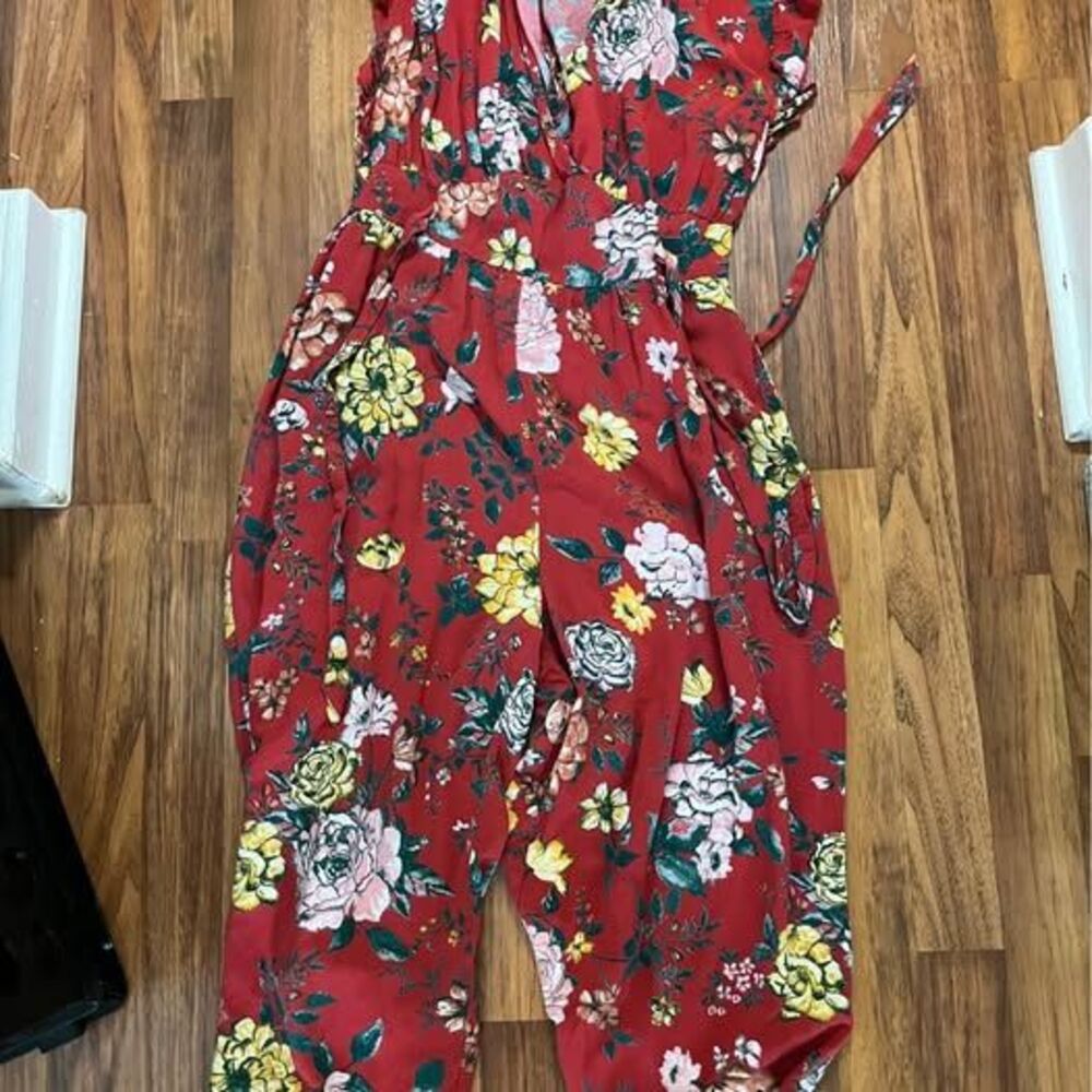 Xhilaration Red Floral Jumpsuit Size L